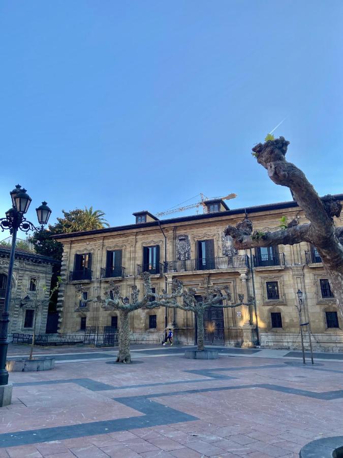 דירות אוביידו Atico Al Lado Del Ayuntamiento מראה חיצוני תמונה