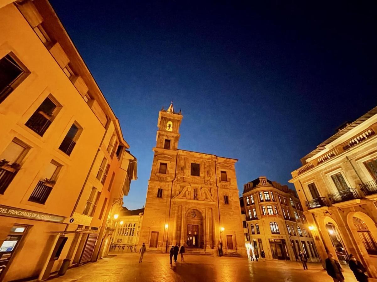 דירות אוביידו Atico Al Lado Del Ayuntamiento מראה חיצוני תמונה